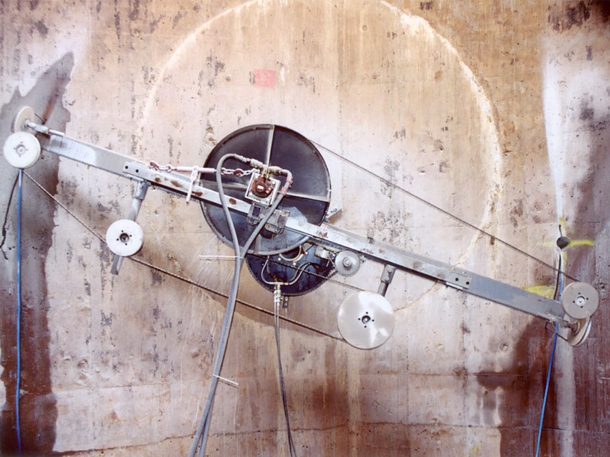 Circular-Cut-Wire-Saw-Set-Up